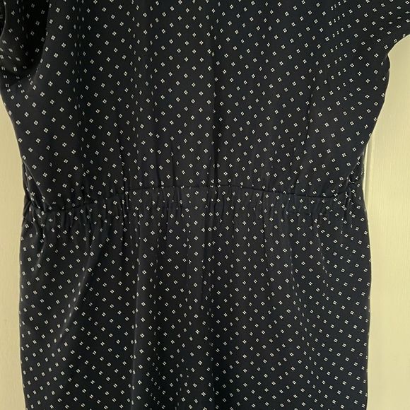 J. Crew Navy Faux Wrap Short Sleeve Polka Dot Jumpsuit Size 10 - Picture 5 of 5